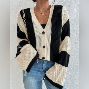 Two Tone Trumpet Sleeve Single Breasted Cardigan